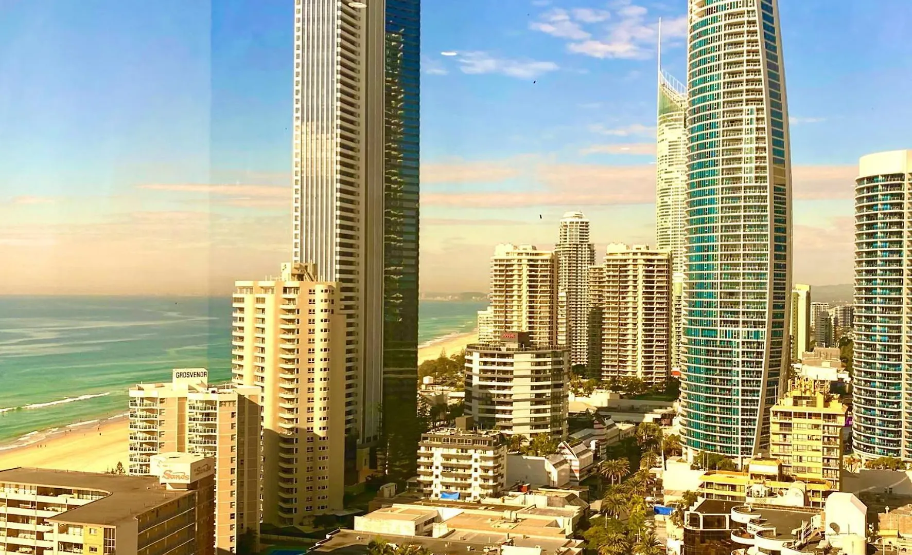Apartment Ocean Front Studio, 2Beds, Free Wi-Fi Gold Coast Australia