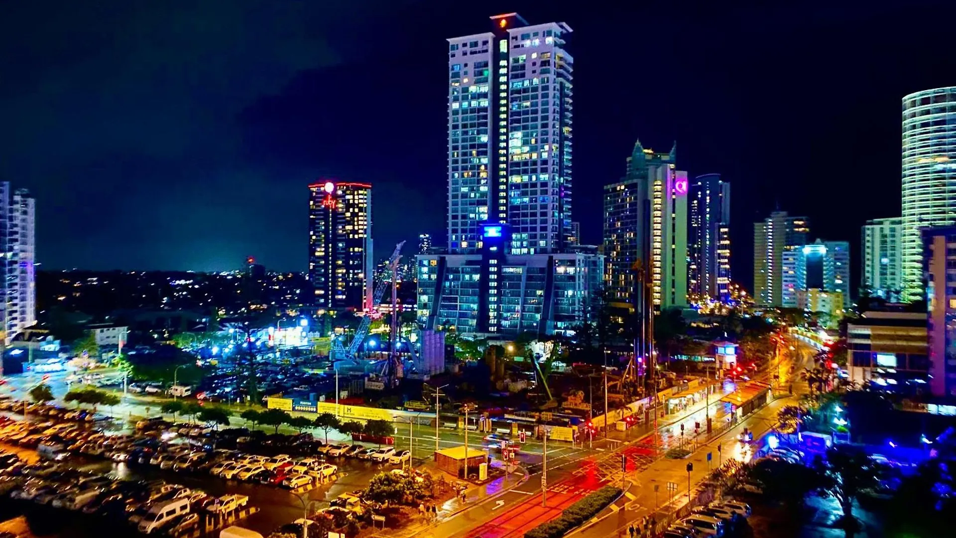 Ocean Front Studio, 2Beds, Free Wi-Fi Gold Coast Apartament